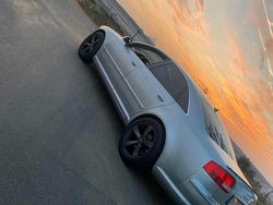 Silber Gebraucht 2003 Audi A8 Limousine | 7.000 € (Fairer Preis)