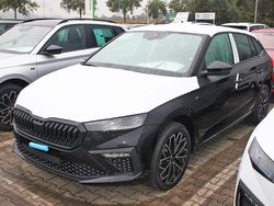 Schwarzmagic perleffekt Neu 2025 Skoda Scala Tour Kleinwagen | 32.200 € (Teuer)