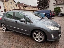 Grau Gebraucht 2008 Peugeot 308 Sport Limousine | 7.500 € (Teuer)