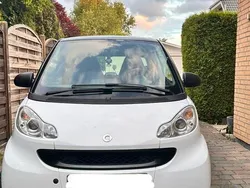 Weiß Gebraucht 2009 Smart ForTwo Coupé Kleinwagen | 3.500 € (Fairer Preis)