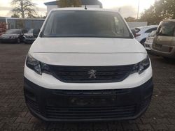 Weiß Gebraucht 2019 Peugeot Partner Van | 7.735 €