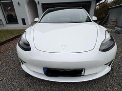 Weiß Gebraucht 2021 Tesla Model 3 Limousine | 29.500 € (Fairer Preis)