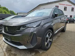 Lackierung platinium Gebraucht 2024 Peugeot 5008 Allure Van / Kleinbus | 28.500 € (Fairer Preis)