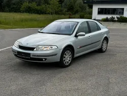 Silber Gebraucht 2002 Renault Laguna II Limousine | 1.000 € (Guter Preis)
