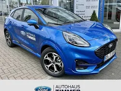 Desert island blue metallic Gebraucht 2025 Ford Puma Gen-E ST-Line SUV | 26.940 €