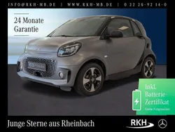 Grau Gebraucht 2024 Smart ForTwo Electric Drive Coupé | 18.850 € (Teuer)
