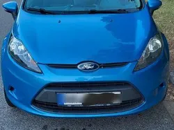 Blau Gebraucht 2010 Ford Fiesta Kleinwagen | 2.300 € (Fairer Preis)