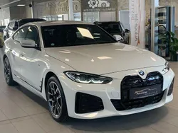 Weiß Gebraucht 2023 BMW i4 M Sport Limousine | 41.500 € (Fairer Preis)