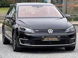 Deep black perleffekt Gebraucht 2019 VW e-Golf Kleinwagen | 13.990 € (Fairer Preis)