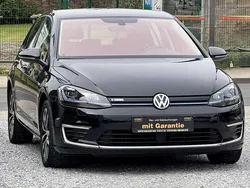 Deep black perleffekt Gebraucht 2019 VW e-Golf Kleinwagen | 13.990 € (Fairer Preis)