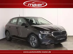 Schwarzmagic perleffekt Gebraucht 2022 Skoda Fabia Tour Kleinwagen | 14.900 € (Fairer Preis)