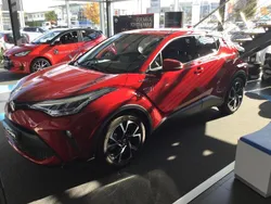 Rot Gebraucht 2020 Toyota C-HR Team SUV | 20.890 € (Fairer Preis)
