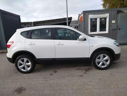 Weiß Gebraucht 2013 Nissan Qashqai Acenta SUV | 6.400 € (Fairer Preis)
