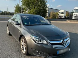 Grau Gebraucht 2010 Opel Insignia Limousine | 4.900 € (Fairer Preis)