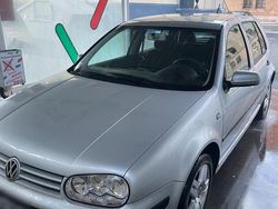 Grau Gebraucht 2000 VW Golf IV Limousine | 1.800 € (Fairer Preis)