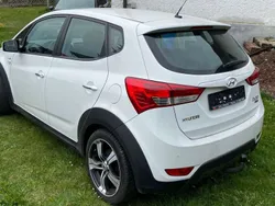 Weiß Gebraucht 2015 Hyundai ix20 Style Van / Kleinbus | 6.600 € (Guter Preis)