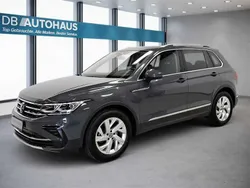 Grau Gebraucht 2022 VW Tiguan Elegance SUV | 30.890 € (Guter Preis)