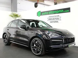 Tiefschwarz metallic Gebraucht 2019 Porsche Cayenne Turbo SUV | 84.490 € (Etwas zu teuer)