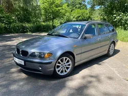 Grau Gebraucht 2003 BMW 316 Kombi | 2.590 €
