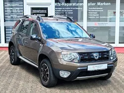 Braun Gebraucht 2018 Dacia Duster Black Shadow SUV | 9.897 € (Fairer Preis)