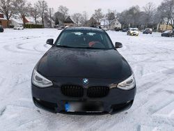 Schwarz Gebraucht 2014 BMW 118 Kleinwagen | 8.500 € (Superpreis)