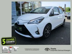 Super white 2 Gebraucht 2018 Toyota Yaris Hybrid Team Kleinwagen | 13.490 € (Guter Preis)