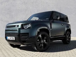Santorini black Gebraucht 2024 Land Rover Defender SE Dynamic SUV | 67.950 € (Superpreis)