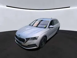 Silber Gebraucht 2021 Skoda Octavia Style Kombi | 23.950 € (Fairer Preis)