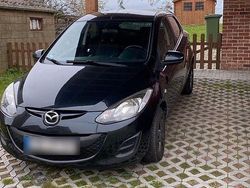 Schwarz Gebraucht 2014 Mazda 2 Kleinwagen | 6.000 € (Fairer Preis)