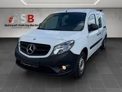 Weiß Gebraucht 2018 Mercedes Citan 109 Van / Kleinbus | 12.299 € (Etwas zu teuer)