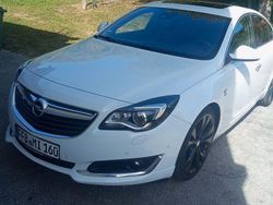 Weiß Gebraucht 2016 Opel Insignia Sport Limousine | 9.150 € (Fairer Preis)