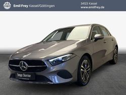 Grau Gebraucht 2024 Mercedes A200 Advanced Limousine | 28.430 € (Fairer Preis)