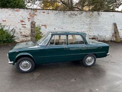 Dunkelgrün Gebraucht 1967 Alfa Romeo Giulia 1300 Ti Limousine | 25.000 €