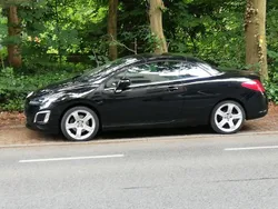 Schwarz Gebraucht 2015 Peugeot 308 CC Cabrio | 9.300 € (Fairer Preis)