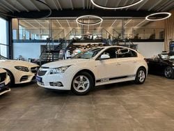 Weiß Gebraucht 2011 Chevrolet Cruze LTZ Kleinwagen | 4.490 € (Fairer Preis)