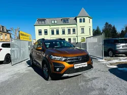 Atacamaorange Gebraucht 2023 Dacia Sandero Comfort Kleinwagen | 15.499 € (Guter Preis)