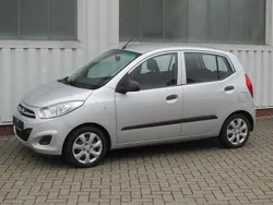 Silber Gebraucht 2011 Hyundai i10 Kleinwagen | 3.490 € (Teuer)