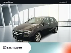 Lack kosmosschwarz Gebraucht 2022 Mercedes B180 Progressive Van / Kleinbus | 28.560 € (Fairer Preis)
