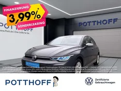 Grau Gebraucht 2024 VW Golf VIII Life Limousine | 22.777 € (Guter Preis)