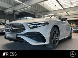 Metalliclack hightechsilber Gebraucht 2025 Mercedes A250 AMG Limousine | 44.444 €