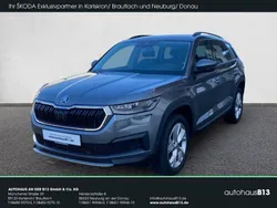 Graphitegrau metallic met. Gebraucht 2022 Skoda Kodiaq Tour SUV | 34.290 € (Guter Preis)