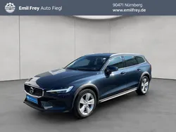 Denim blaumetallic Gebraucht 2022 Volvo V60 CC Kombi | 31.970 € (Guter Preis)