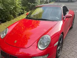 Rot Gebraucht 2005 Porsche 997 Cabrio | 31.997 €