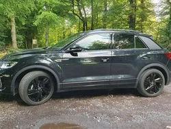 Schwarz Gebraucht 2024 VW T-Roc R-line SUV | 33.000 € (Fairer Preis)