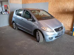 Braun Gebraucht 2006 Mercedes A160 Kleinwagen | 2.100 €