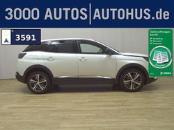 Lack weiss perlglänzend/metall Gebraucht 2023 Peugeot 3008 Allure SUV | 15.980 € (Superpreis)