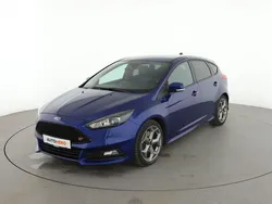 Blau Gebraucht 2017 Ford Focus ST Limousine | 16.500 € (Fairer Preis)