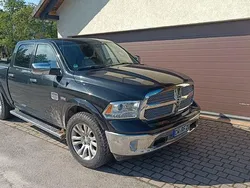 Schwarz Gebraucht 2015 Dodge Ram Abholung | 33.000 €