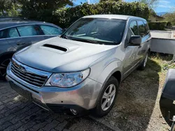 Silber Gebraucht 2010 Subaru Forester Active SUV | 1.650 € (Superpreis)
