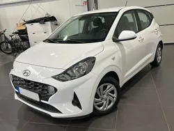 Weiß Gebraucht 2022 Hyundai i10 Kleinwagen | 11.995 € (Guter Preis)